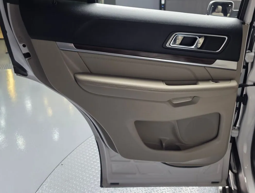 1FM5K8FH0KGA74679, Ford Explorer 2018, SOLD