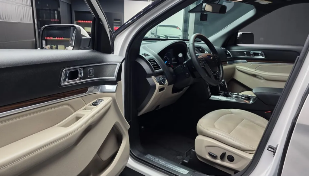 1FM5K8FH0KGA74679, Ford Explorer 2018, SOLD